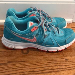 Nike Run Revolution 2 size 7.5 women’s sneakers
